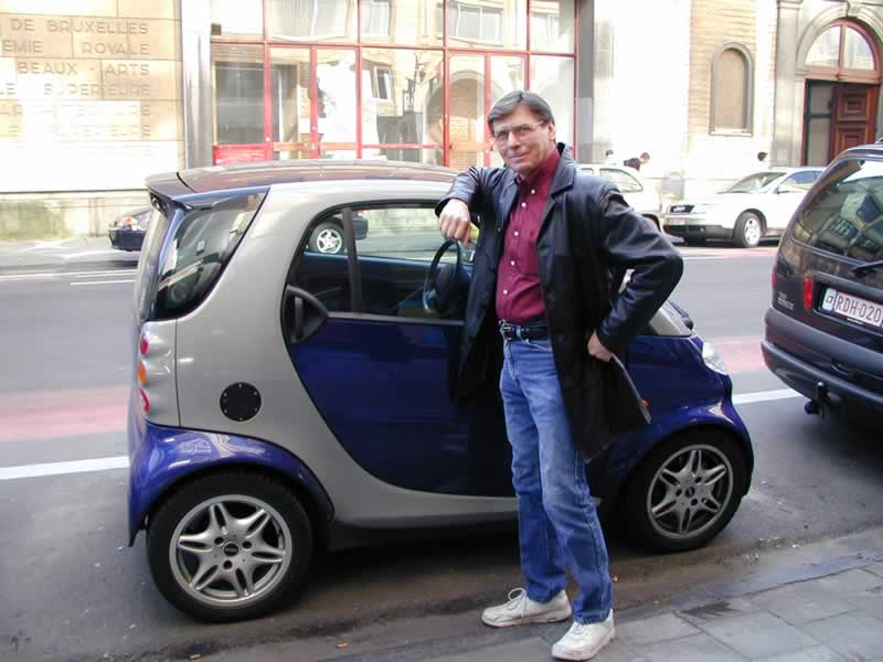 Al's favorite car - - or half a car!
